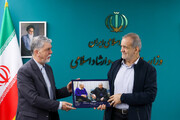 بازدید رئیس‌جمهور از وزارت فرهنگ و ارشاد اسلامی