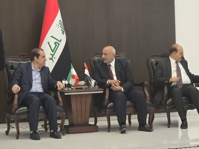 استاندار: راه آهن ایلام-کربلا مطالبه مهم در روان سازی تردد زوار است