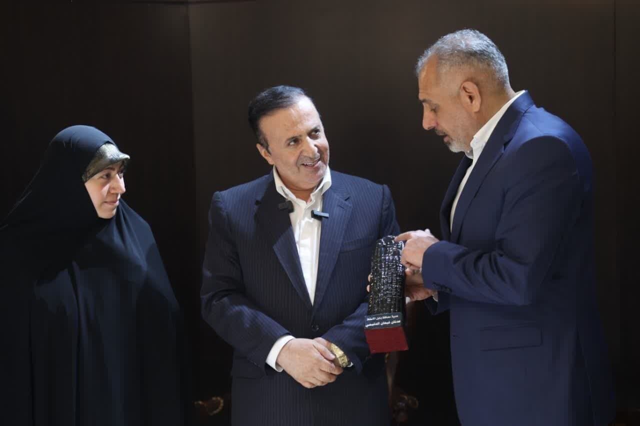 محافظ قزوين: مستعدون لتوسيع التعاون الاقتصادي والعلمي مع العراق محافظ قزوين: مستعدون لتوسيع التعاون الاقتصادي والعلمي مع العراق