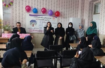 مدیرکل بهزیستی: ۱۹۰۰ نفر از زنان استان کرمانشاه در طرح خاتم آموزش دیدند