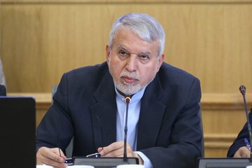 وزیر میراث فرهنگی: واردات تجهیزات گردشگری از حقوق گمرکی معاف شد