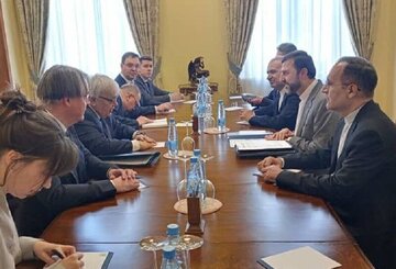 Rencontre de Gharibabadi avec le vice-ministre russe des Affaires étrangères à Moscou