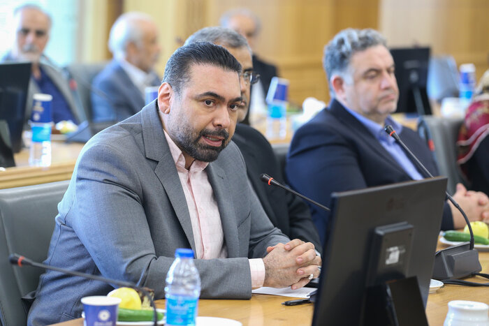 خواسته سرمایه‌گذاران از وزیر: صنعت گردشگری در خراسان‌رضوی را ویژه بنگرید