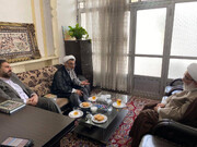 محور اصلی سیاست‌گذاری‌ شورای انقلاب فرهنگی تعامل با دولت و نخبگان است