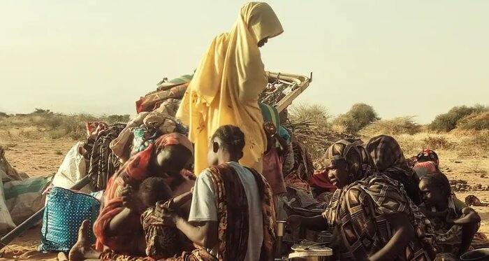 صدها هزار تن از ساکنان اردوگاه آوارگان «زمزم» سودان در پی حمله شورشیان آواره شدند