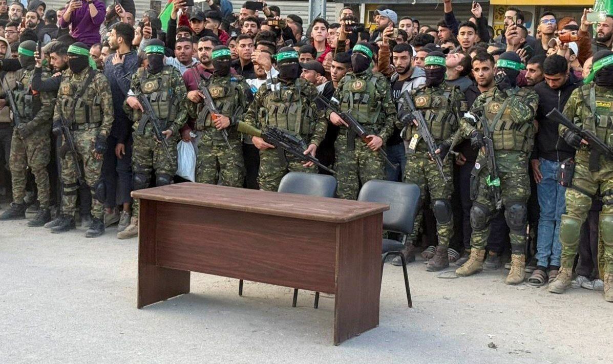 افشاگری «آحارونوت» و پنهانکاری نتانیاهو/«بیبی» تسلیم حماس شده و حقایق را کتمان میکند افشاگری «آحارونوت» و پنهانکاری نتانیاهو/«بیبی» تسلیم حماس شده و حقایق را کتمان میکند