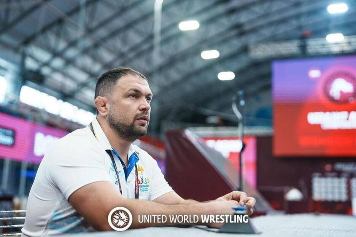 بطل المصارعة الإيراني يتوجه إلى السعودية بهدف المساعدة في تطوير المصارعة الحرة