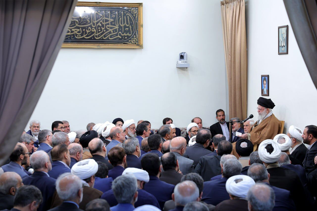 نگاه دولت وفاق به گفت و گو با آمریکا؛ گره نزدن همه امور به مذاکرات