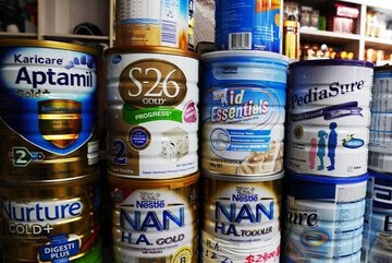 ۲۷۰ هزار قوطی شیرخشک در نیشابور توزیع شد