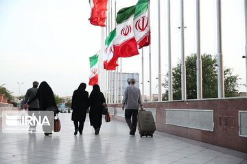چهار دهه کوچ بی‌وقفه؛ تهران مقصد رویاها
