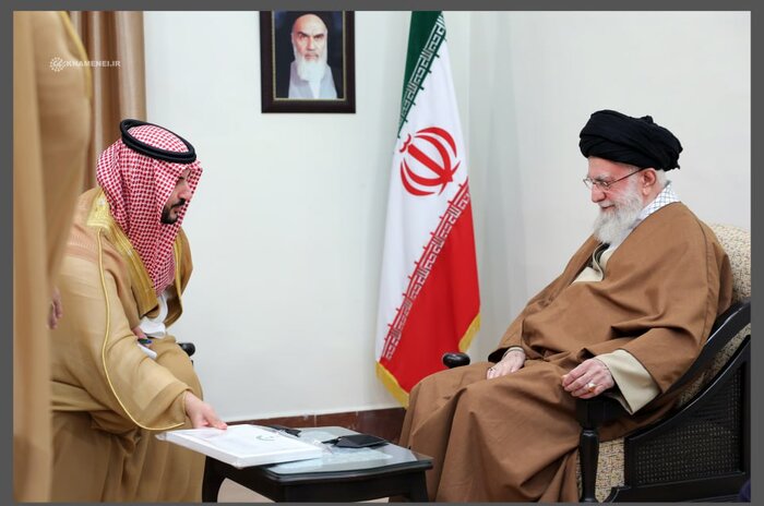 Saudi defense minister delivers a message from the King of Saudi Arabia.