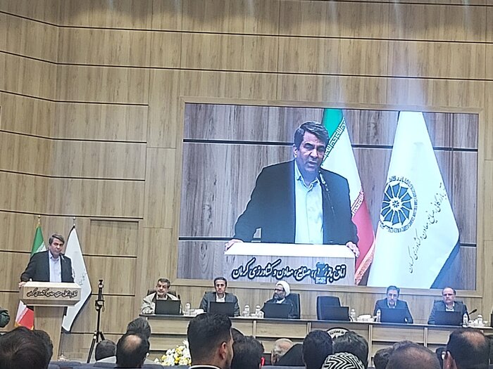 بررسی موانع توسعه در گعده فعالان اقتصادی کرمان با بهارستان نشینان