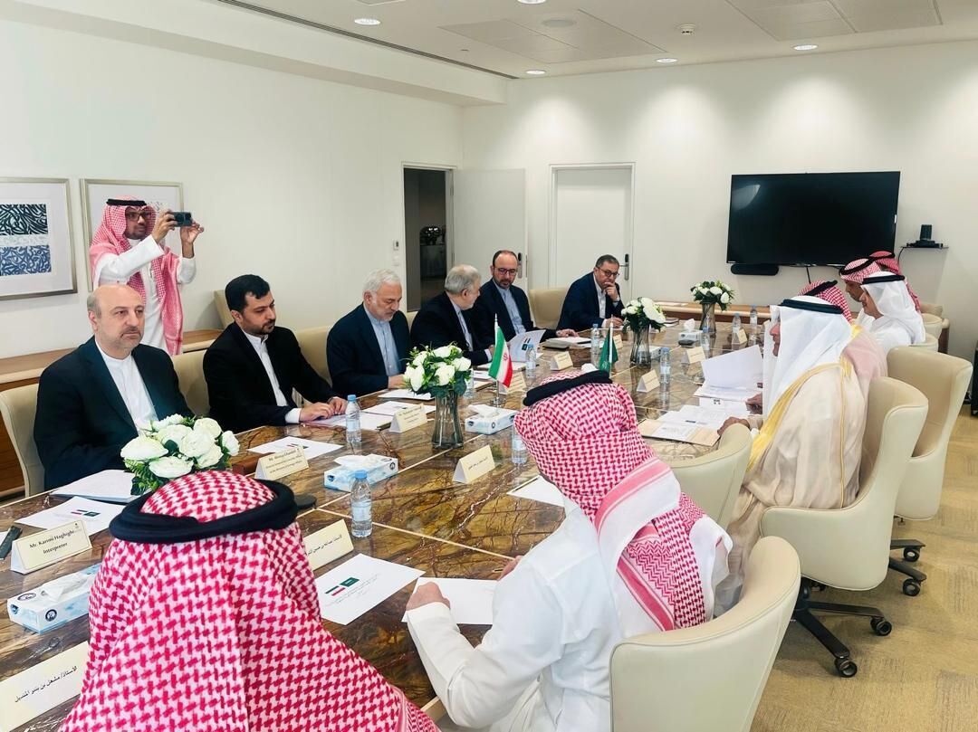 نائب الخارجية الايرانية يجري مشاورات قنصلية في الرياض