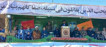 امام جمعه زنجان: ارتش همواره در خدمت نظام اسلامی بوده است
