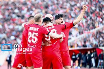 Var خاموش شد اما تراکتور نه؛ هدیه یک پرسپولیسی، تیم اسکوچیچ را قهرمان می‌کند؟