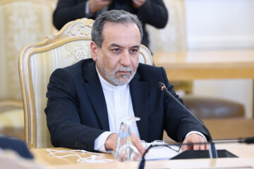La visita del canciller iraní a Moscú en imágenes