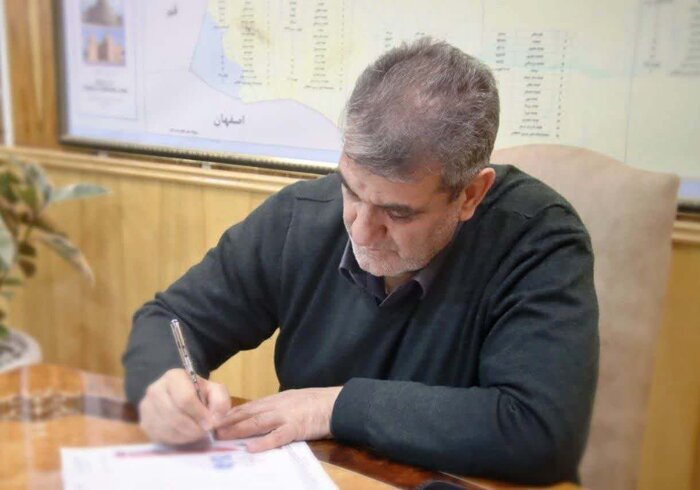 استاندار: معلمان سمنان در صف اول نگهبانی از مرزهای فرهنگ ایستادهاند