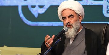 فاضل لنکرانی: مداح باید تربیت شده منابر علمای دین باشد