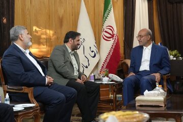 استاندار: زندگی مسالمت‌آمیز اقوام و مذاهب ویژگی بارز استان کرمانشاه است