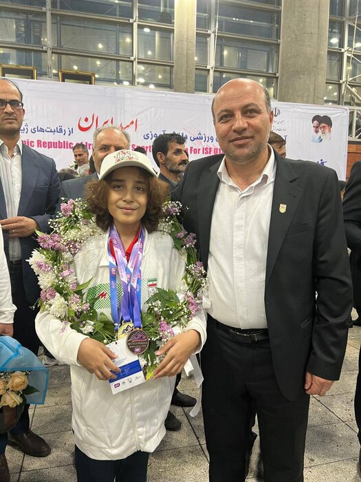 نابغه شطرنج ایران: به خاطر رضائیان فوتبال را دنبال میکنم/ کارلسن شکستناپذیر نیست