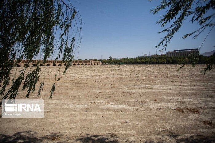 نیمی از مزارع زیر کشت رفته شرق اصفهان خشک شد