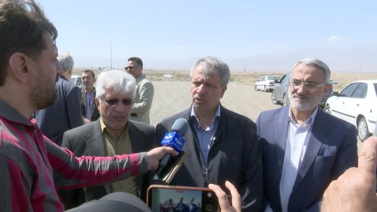اتصال اصفهان به سمنان از محور آران و بیدگل - گرمسار