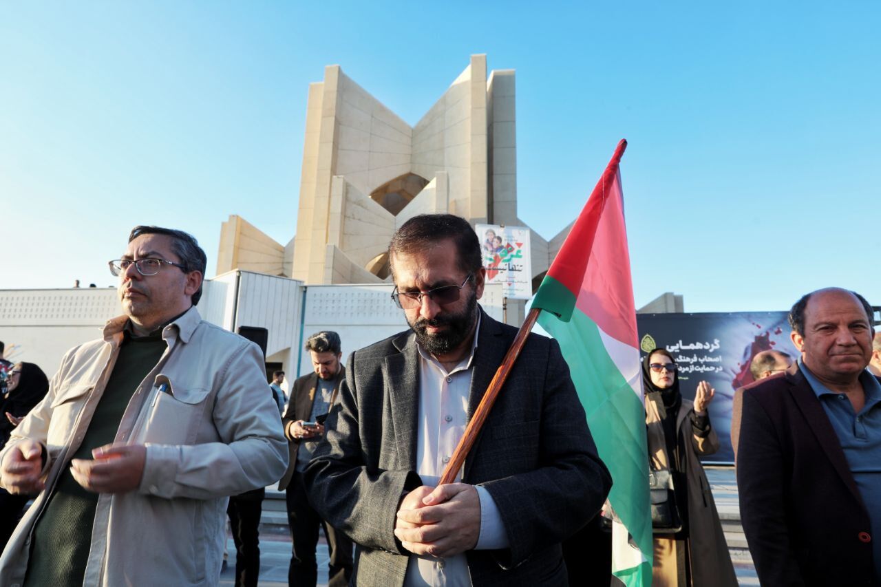 فریاد اصحاب فرهنگ، هنر و رسانه آذربایجان شرقی در حمایت از مردم غزه فریاد اصحاب فرهنگ، هنر و رسانه آذربایجان شرقی در حمایت از مردم غزه