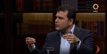 افشین: حمایت از فناوران داخلی و خرید کالای ایرانی متضمن اشتغال آینده فرزندان است