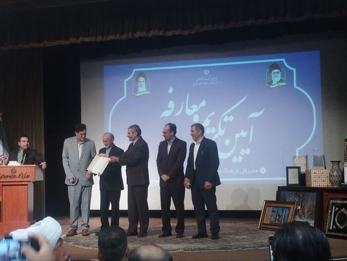 تولیدات فرهنگی باید به سمت کاربردی شدن حرکت کند
