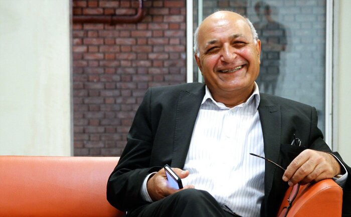 یکی از وکلا: ناشران باید مجوزهای تجاری را از مجوز اتحادیه/ وزارت فرهنگ دریافت کنند ، کافی نیست