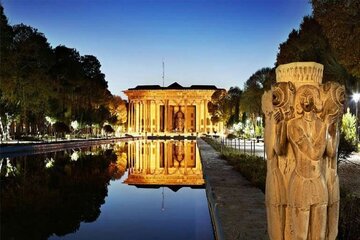 بناهای تاریخی اصفهان روز پنجشنبه تعطیل است