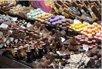 نمایشگاه شیرینی و شکلات در تبریز گشایش یافت