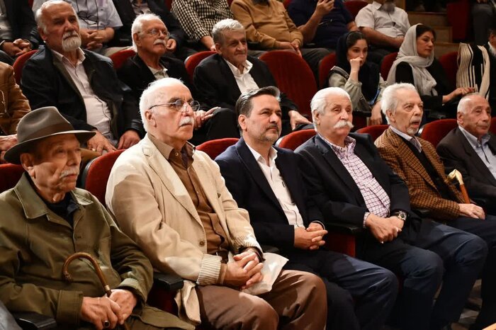 شبی به‌یادماندنی با عطر کلام سعدی در گلستان