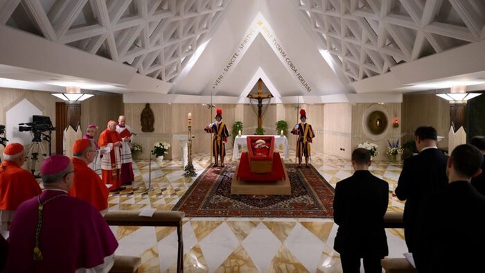 مراسم خاکسپاری پاپ فرانسیس روز شنبه برگزار میشود+ تصاویر