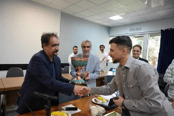 تیم فوتسال دانشگاه علوم پزشکی مشهد ۲ دوره قهرمان کشور شد