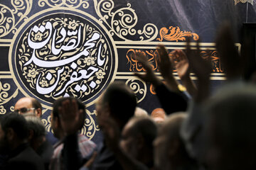 استان مرکزی در سالروز شهادت امام صادق(ع) سوگوار است