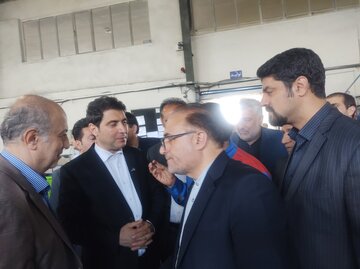 استاندار کردستان: واحدهای تولیدی باید در شهرک‌های صنعتی  متمرکز شوند