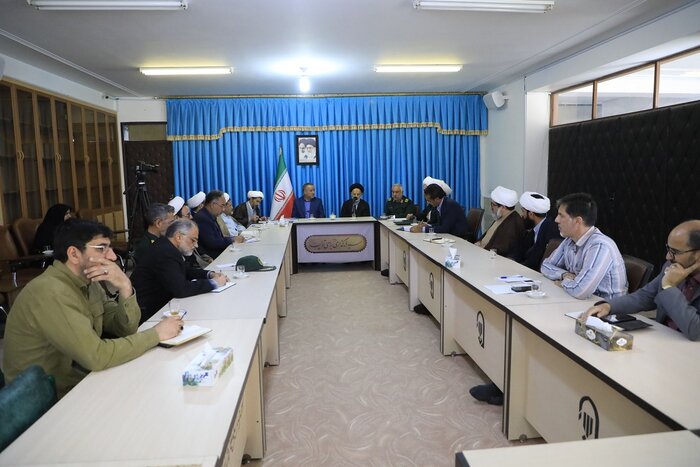 امام جمعه بیرجند: جهاد تبیین در سطح کلان فراگیر و همگانی شود