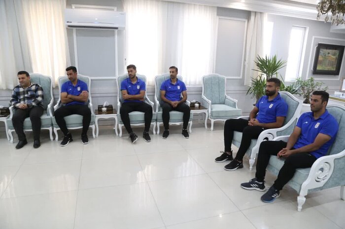 ملی پوشان یزدی فوتبال ساحلی برای اعزام به جام جهانی بدرقه شدند