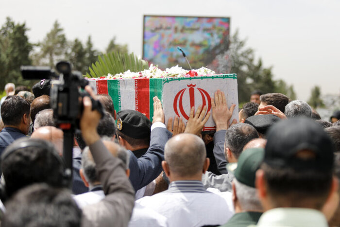 دلنوشته فرمانده کل ارتش برای سرباز جان بر کف ایران؛ به تو ای شهید سعید، میبالیم