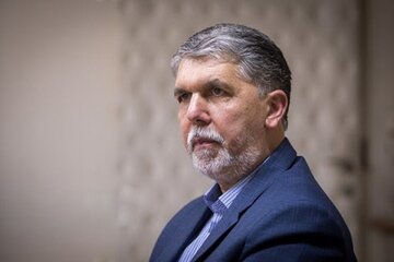 Der Minister für Kultur und islamische Führung reist nach Rom, an der Beerdigung des Papstes teilzunehmen