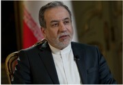 عراقجي : الوفدان الإيراني والأميركي جادّان في التفاوض