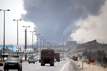 Explosión en el puerto Shahid Rayaei