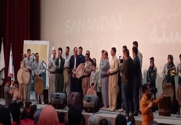 دبیرکل کمیسیون یونسکو در ایران: عظمت کردستان به فرهنگ غنی آن است