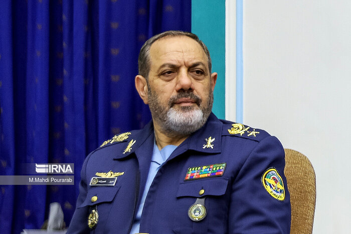 Министр обороны Ирана: враг садится за стол переговоров благодаря нашей сдерживающей мощи