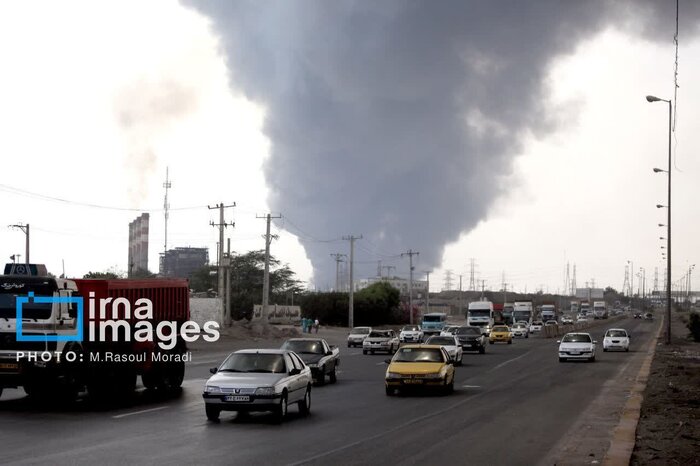 انفجار در بندر شهید رجایی/ بلافاصله استاندار و اعضای ستاد مدیریت بحران استان هرمزگان در صحنه انفجار حاضر شدند