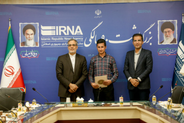 تقدیر از نیروهای خدماتی به مناسبت روز کارگر