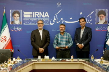 تقدیر از نیروهای خدماتی به مناسبت روز کارگر