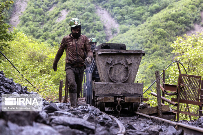 تخریب هیرکانی با خنجر معدنکاوی