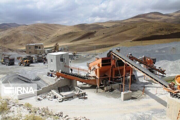 تخریب هیرکانی با خنجر معدنکاوی